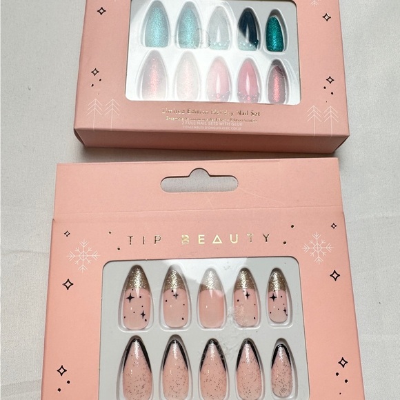 Tip Beauty Nail Set with Glitter and Patterns (Brand New) - Picture 1 of 5